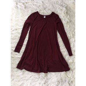 Old Navy maroon long sleeved dress
